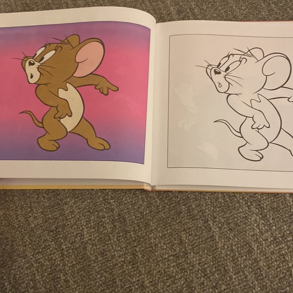 NEW Warner Brothers Unique Hardbound Coloring Book “Tom & Jerry” 2004 - Picture 4 of 6